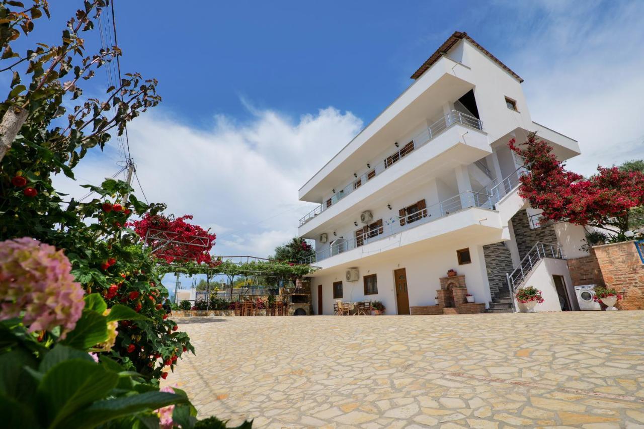 Vila Genci Εξαμίλιο Εξωτερικό φωτογραφία
